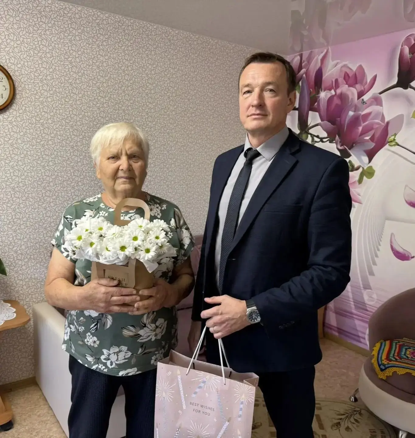 Сегодня, в Международный день пожилых людей, с особой теплотой и уважением поздравил на...