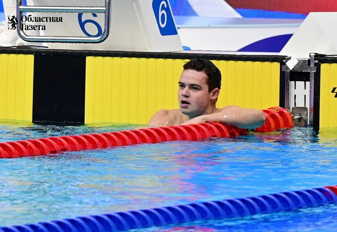 🏊‍♂️ Новоуральский пловец Савелий Лузин – чемпион России на дистанции 800 метров вольн...
