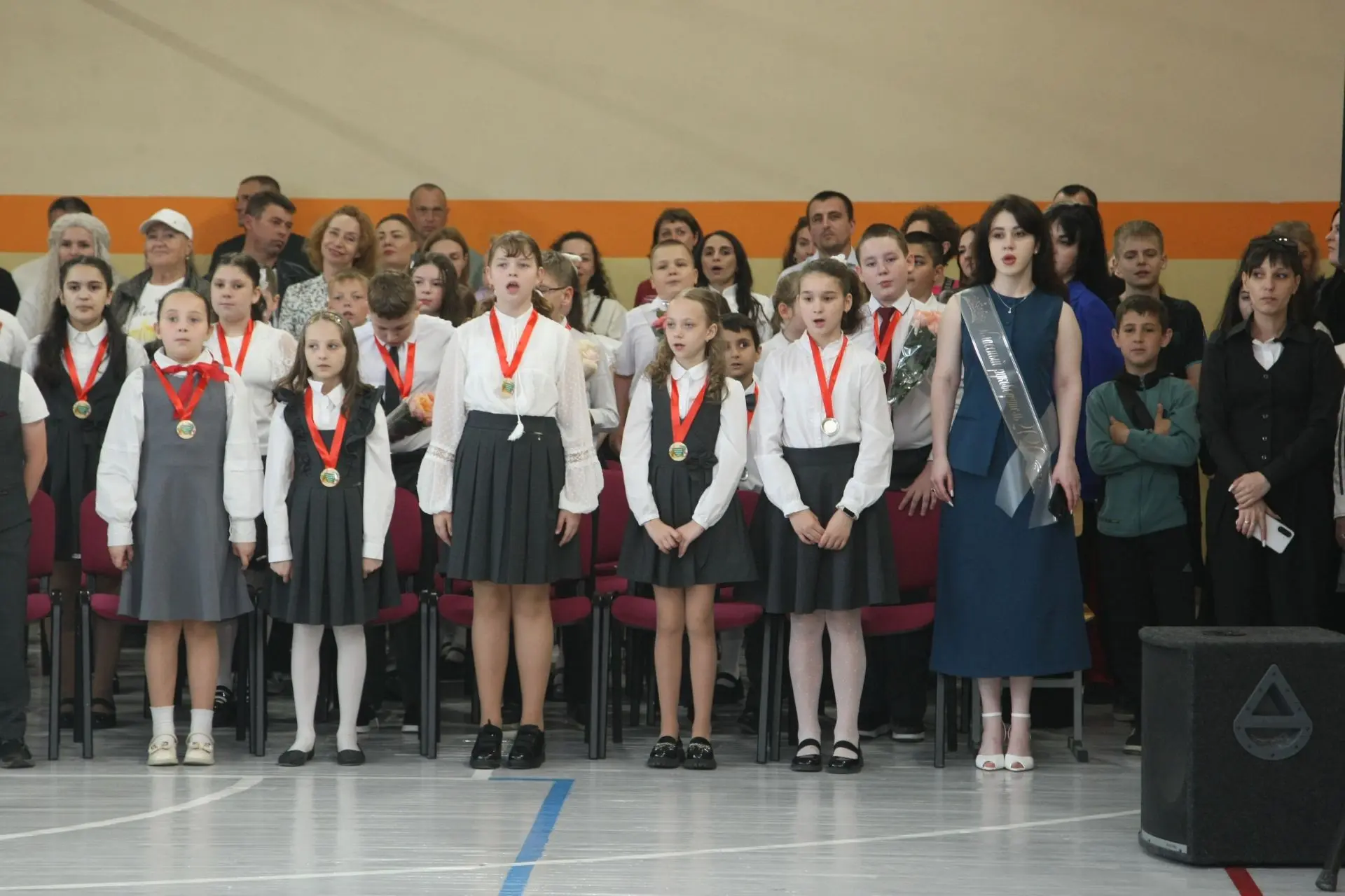 🎉 Праздник Последнего звонка для наших четвёроклассников!  Сегодня в нашей гимназии прошло замечател