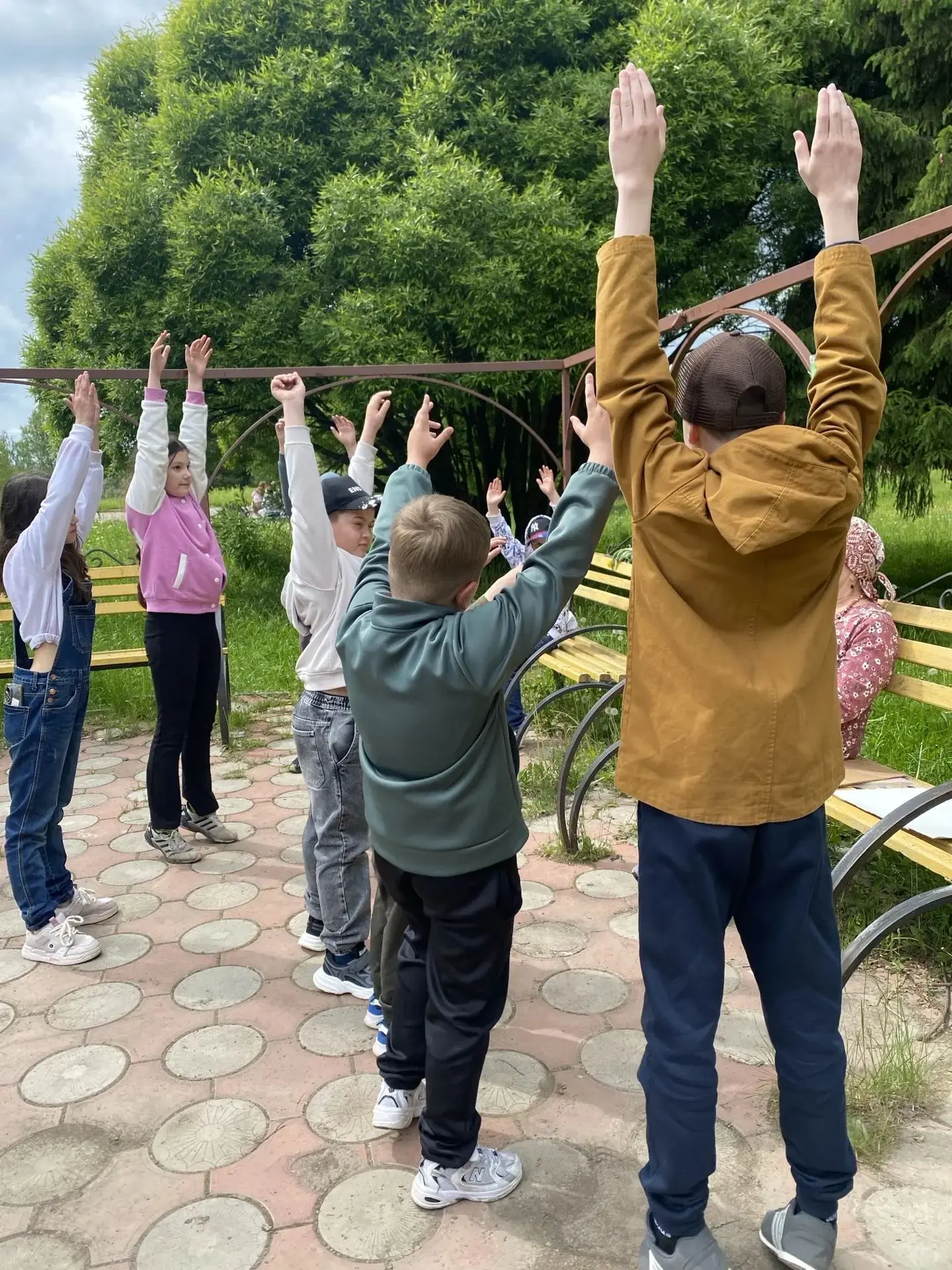 В Дьячевском доме культуры в честь Дня защиты детей прошёл квест «День молодых, весёлых...