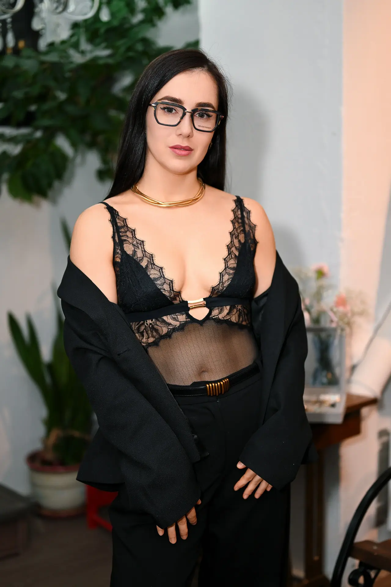 Модный девичник в стильном пространстве QUI-glamstore