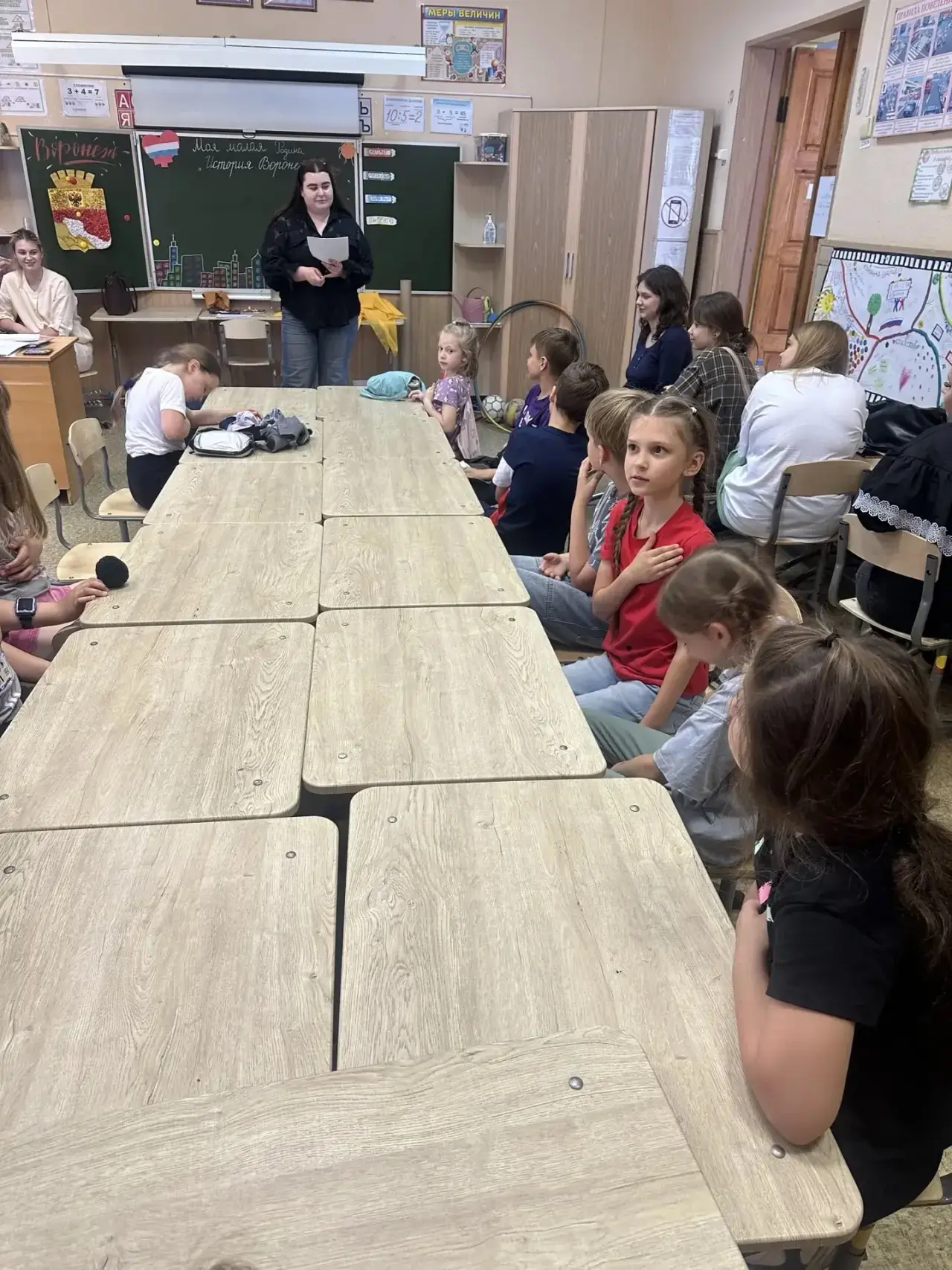🎉 «Театр эмоций»: встреча с психологом в лагере! 🎉
В нашем лагере случилось по-настоящему важное и