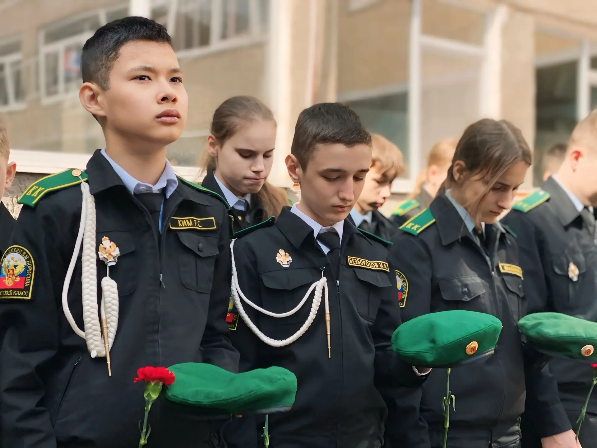 Есть даты, которые навсегда разделяют жизнь на «до» и «после». Даты, в которых сплетаются боль утрат
