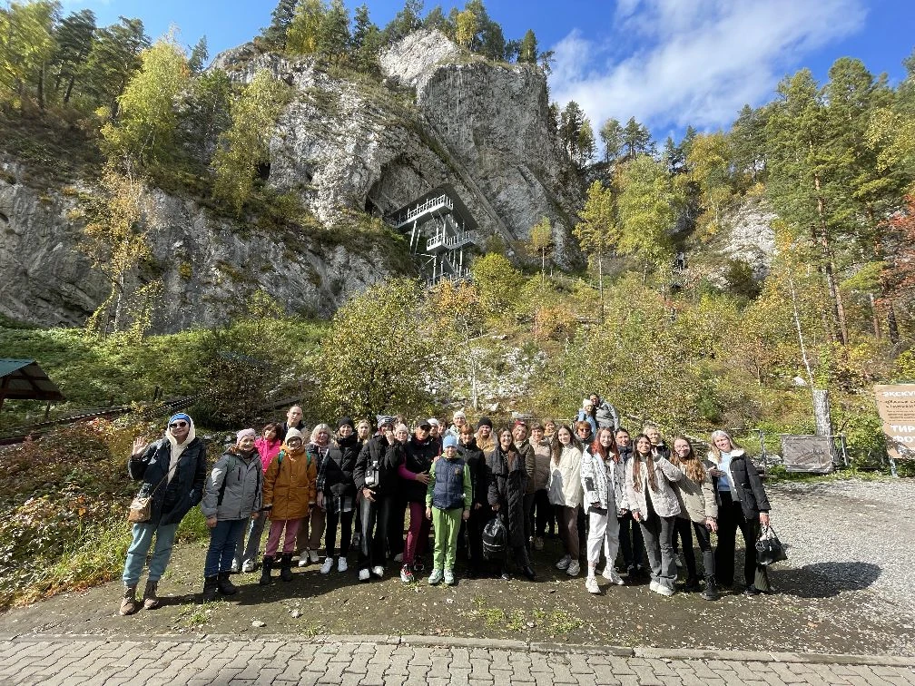 🏔 Некоторые решения лучше не откладывать

Всегда кажется, что ещё успеется. Поехать позже. Выбратьс