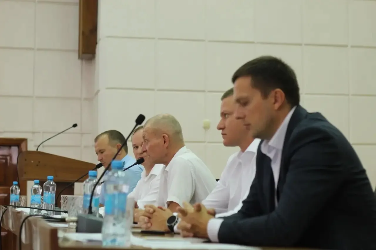 Совещание с управляющими компаниями по вопросам подготовки укрытий прошло в Краснодаре
