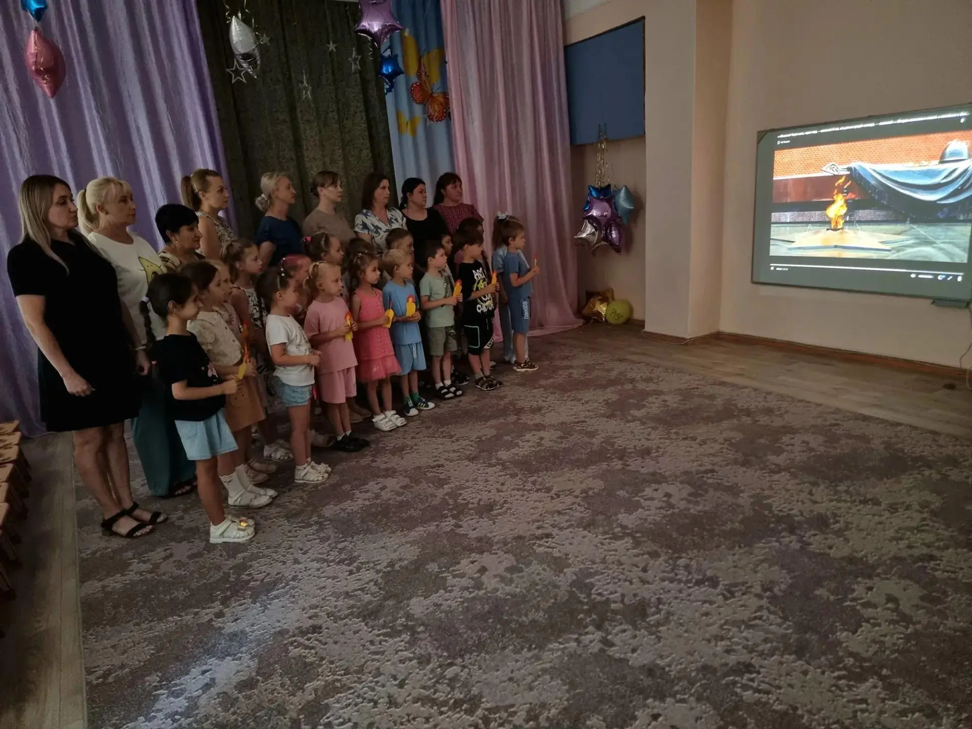 Сегодня, 22 июня, в нашем детском саду прошла минута молчания. Мы присоединились ко всей стране, что
