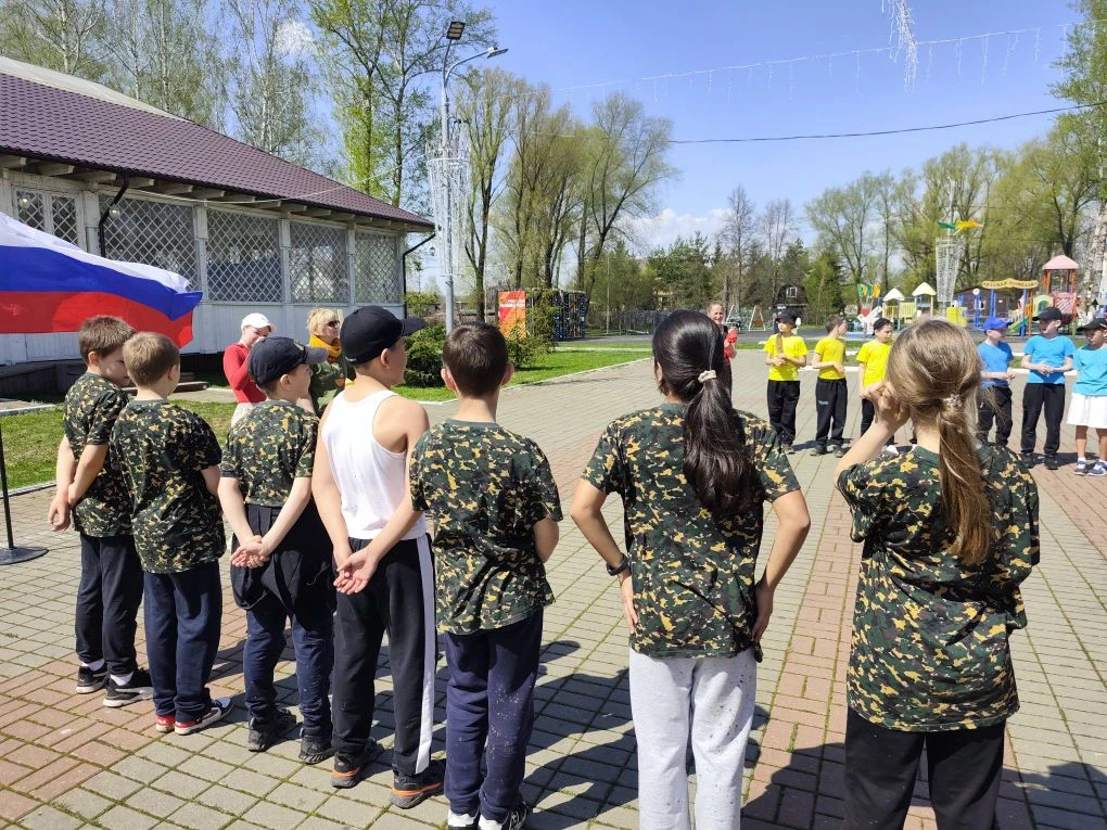 🏆 ПОБЕДА НАША!  С гордостью сообщаем, что команда «Юный патриот» МБОУ "Михневская СОШ" заняла I мест