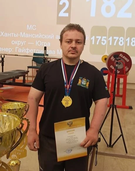 Белов Александр — абсолютный чемпион России по спорту лиц с ПОДА 💪

С 1 по 6 июня в Москве проходит