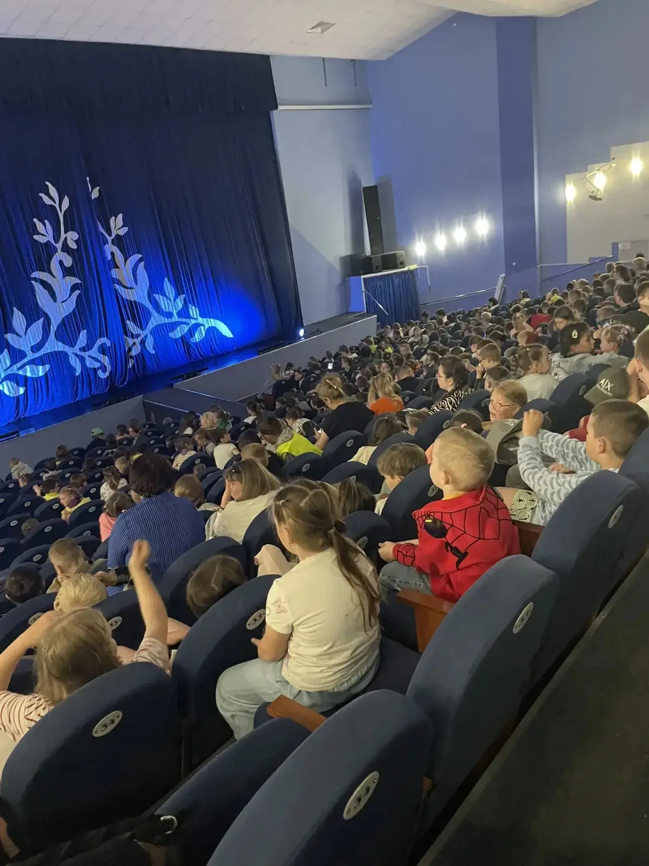 🌈 День в пришкольном лагере «Радуга»: ярко, познавательно и творчески!