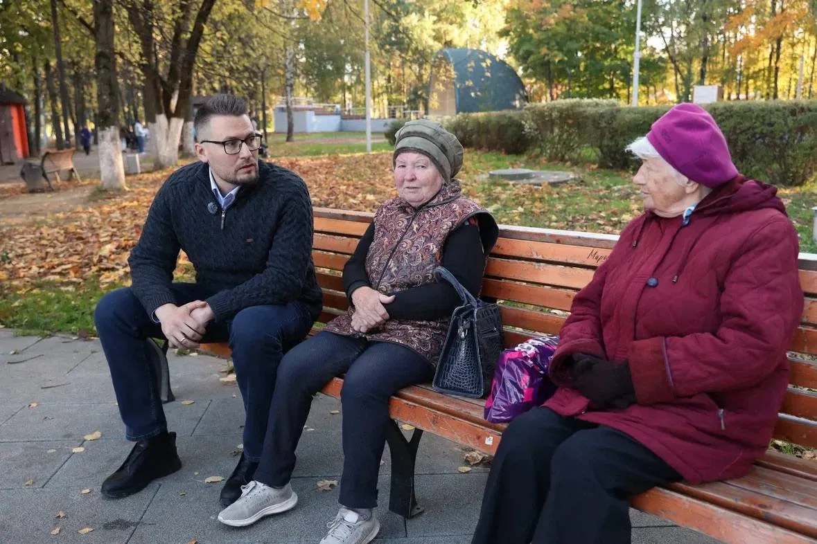 В Центральном парке Победы проведут субботник