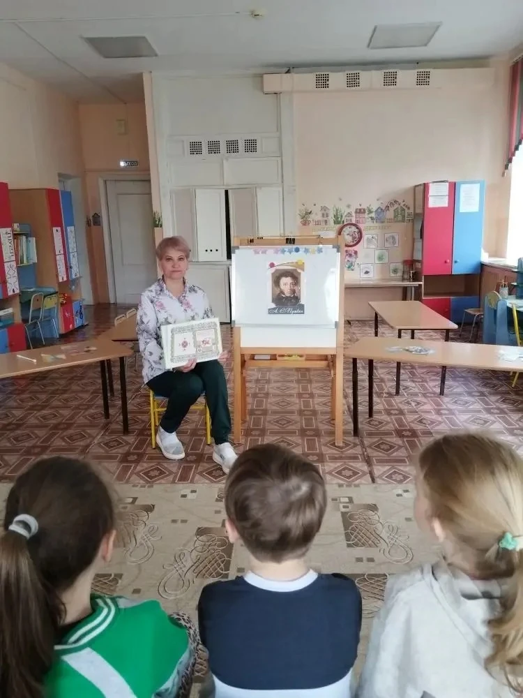 ✨В преддверии Пушкинского дня в старшей группе «Звёздочки» прошло увлекательное литерат...