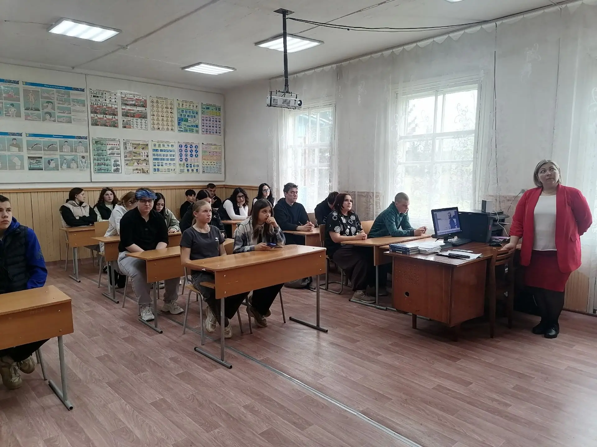 Студенты Дзержинского филиала «Канского техникума отраслевых технологий и сельского хозяйства» присо