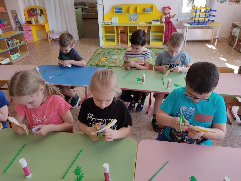 🌟 Оказывается, даже у самого обычного одуванчика есть свой официальный праздник! И реб...