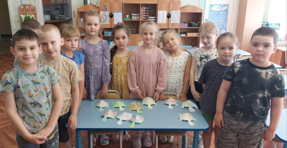 🐢Воспитанники детского объединения «Бумагопластика и оригами», под руководством педагога дополнитель