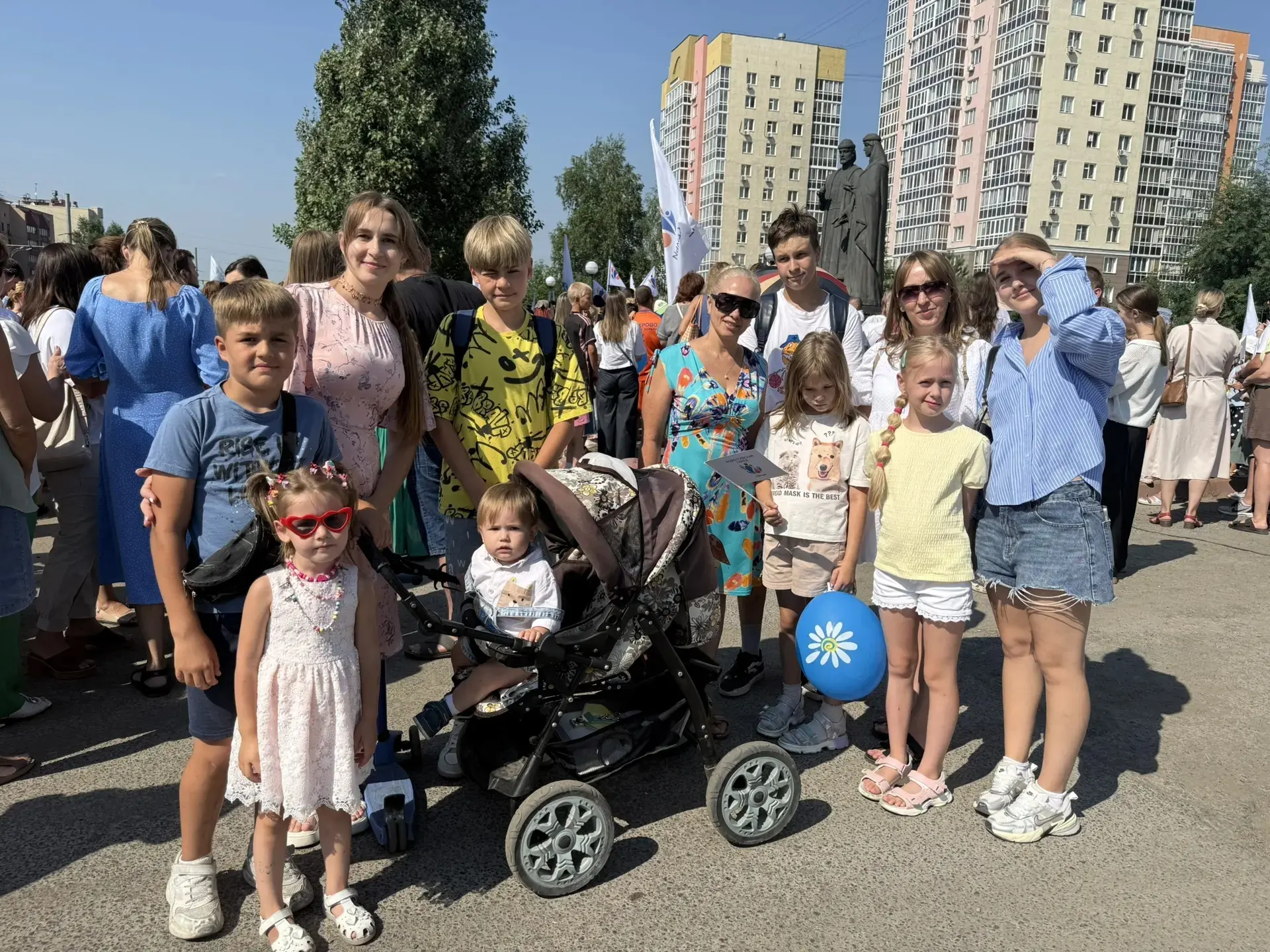 🌼🌼🌼Мы на Всероссийском параде семьи! #гимн41кем_Дата

💙Сегодня, в День Петра и Февронии, Парк По