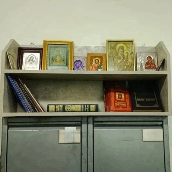 Настоятель храма в честь иконы Божией Матери "Скоропослушница" иерей Алексий Слабоус передал в дар и