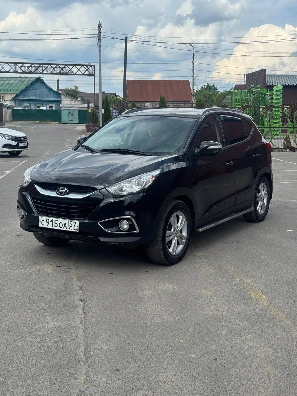 Hyundai IX35 MT 2012 год.

🟢КОНДЕЙ РАБОТАЕТ 🥶
🟢НА ХОРОШЕМ ХОДУ
🟢КОРОБКА ПОРЯДОК
🟢МОТОР ПОРЯДОК
