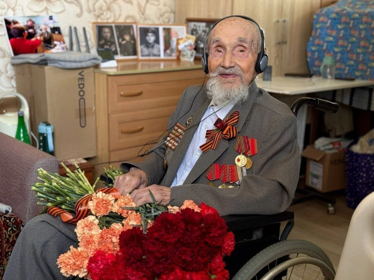Батайчанин в числе главных долгожителей области