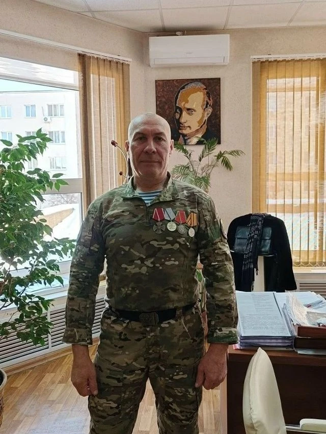 В эти дни, наполненные гордостью и памятью. Зинаков Виталий Павлович, папа нашего ученика, передаёт 