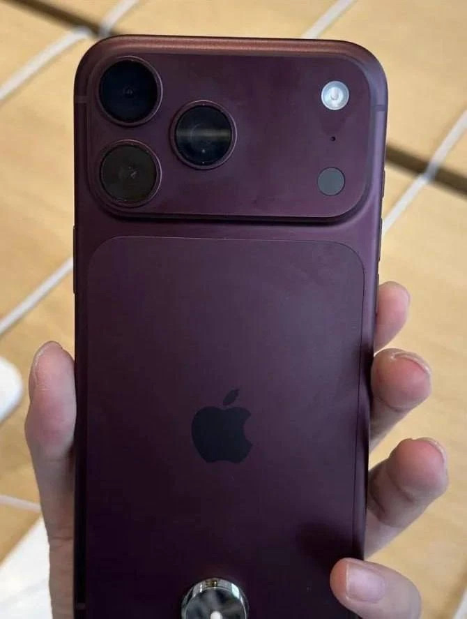 iPhone 18 Pro начали выцветать всего через две недели после покупки.