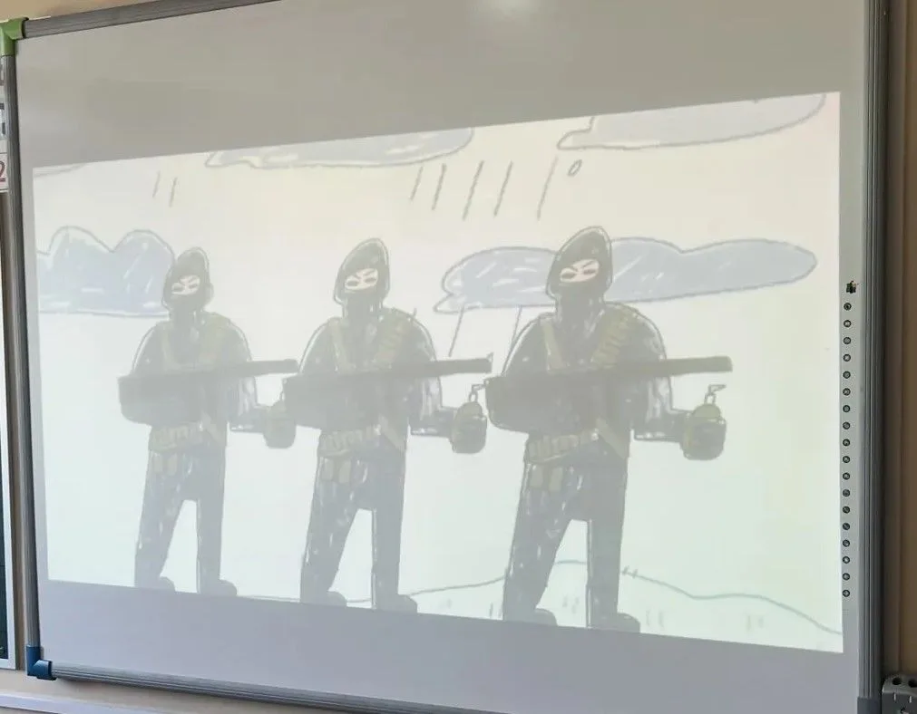 Знание — сила! Урок безопасности 🛡️
Сегодня в нашем лагере прошёл очень важный день. Мы посвятили в