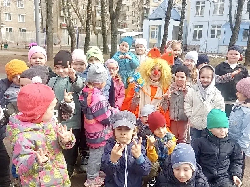УЛЫБКА ДО УШЕЙ и море смеха  🤩 В дошкольных группах нашего Образовательного квартала сегодня, 1 апре
