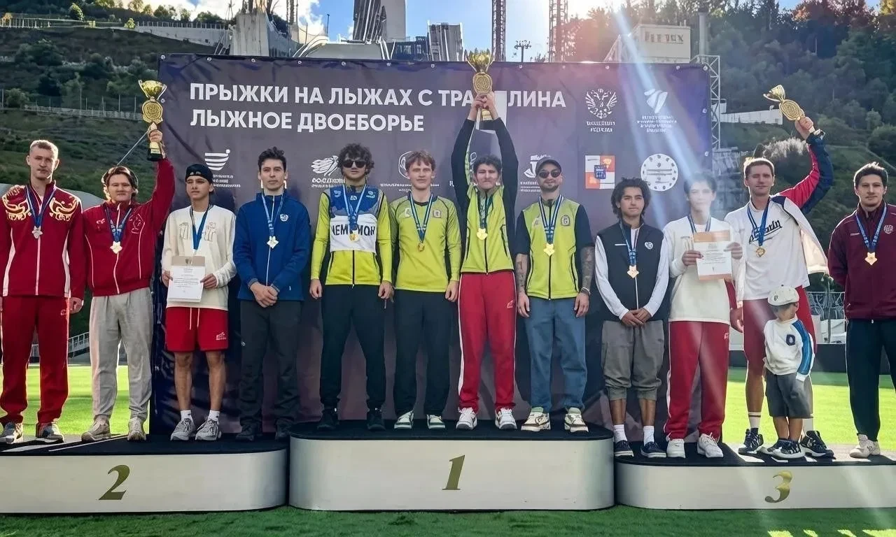 Тагильские прыгуны с трамплина завоевали серебро на чемпионате России