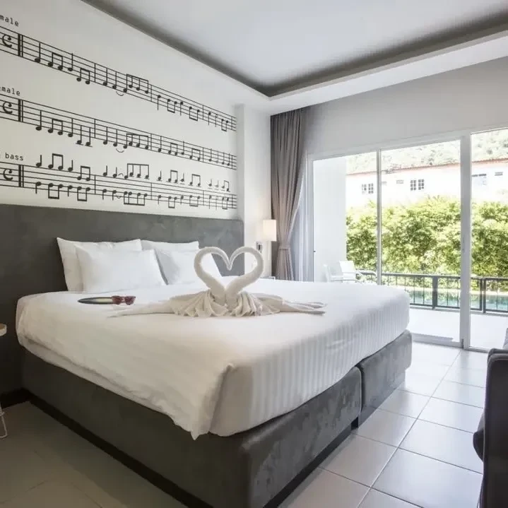 🌴Идеальный момент полететь в Таиланд  The Melody Phuket 4* — атмосферный отель в районе Ката, в 800 