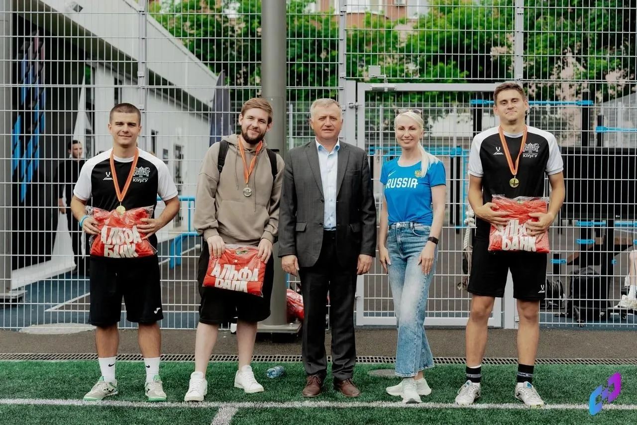 ⚽️🎮 В Челябинске определили лучшие команды в футбольном двоеборье