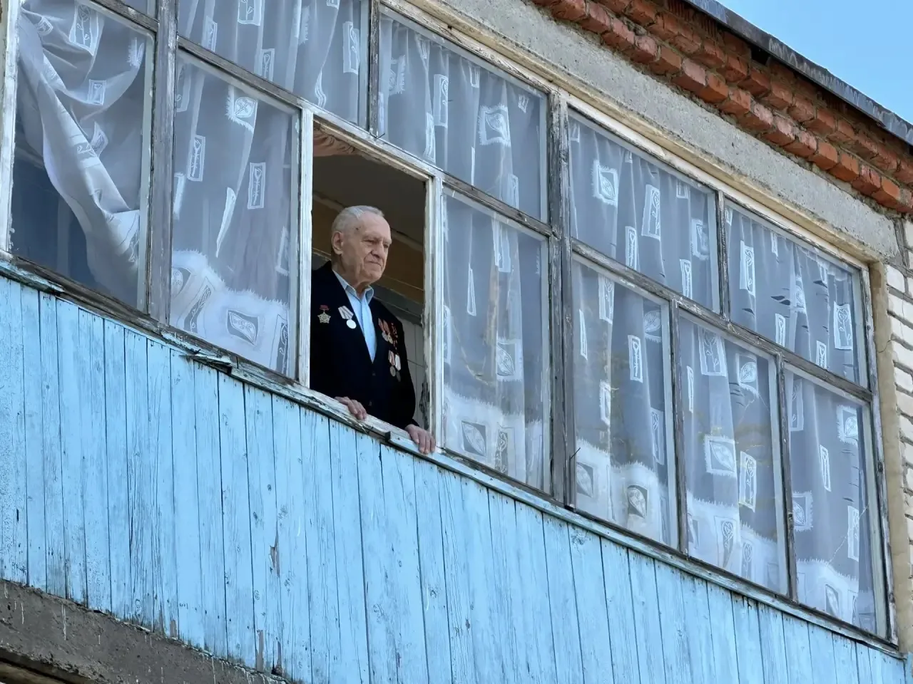 Парад в честь одного ветерана!  Это традиция, это наш долг и память!  Ребята из Дома Юнармии МКОУ ТС