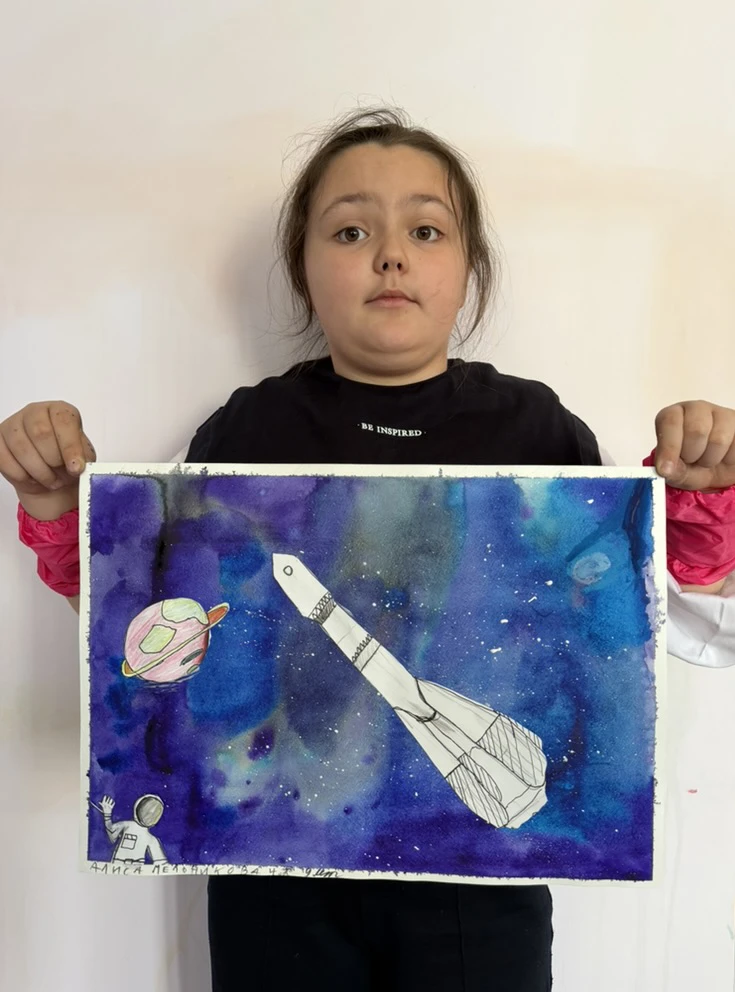 День Космонавтики 🚀  💥 Кружок рисования передает всем-всем-всем горячий привет и поздравляет с днем 