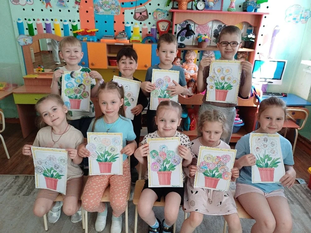 🎨 Творческий проект "Моя семья" в старшей группе детского сада.