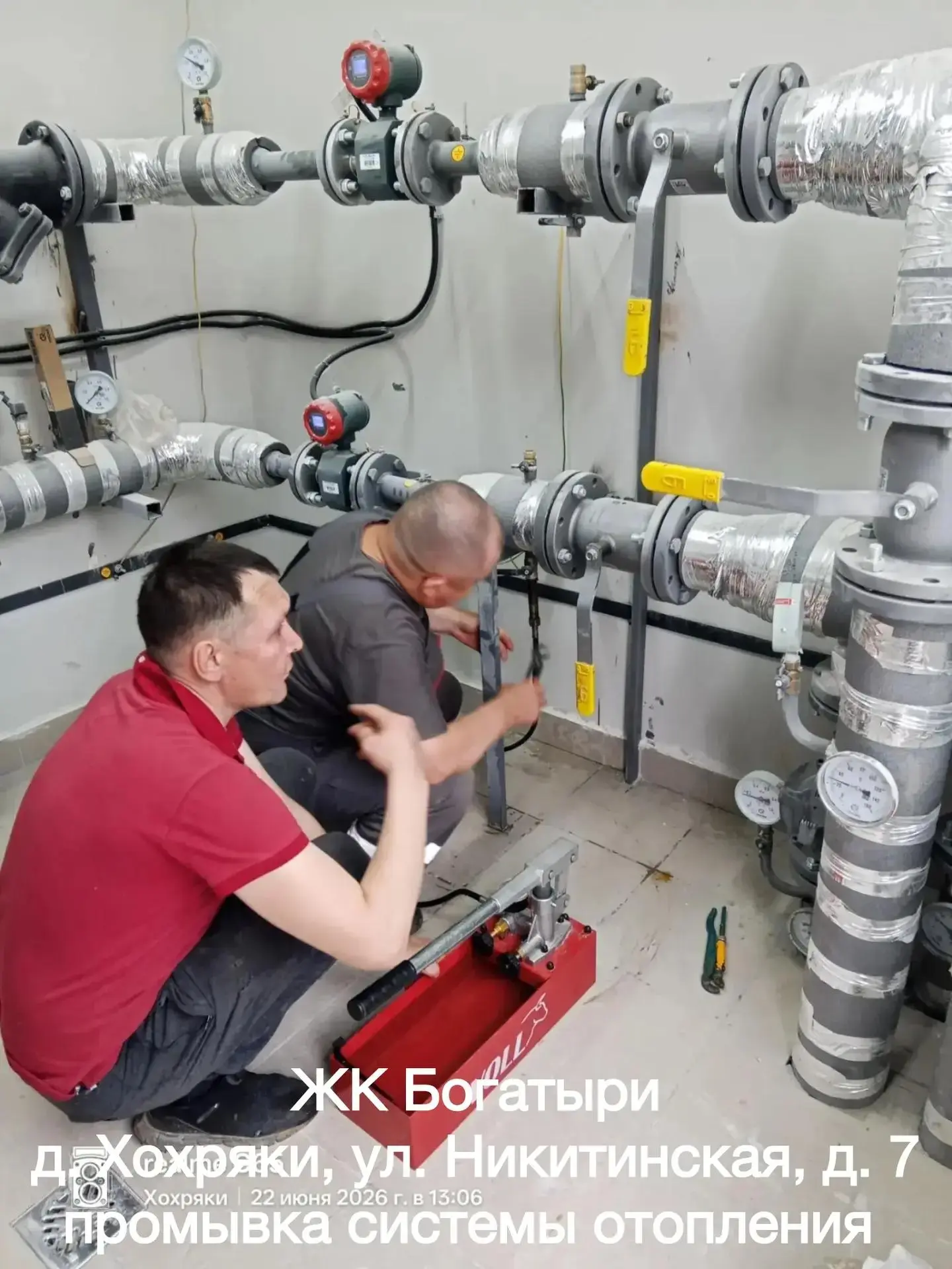 В ФОКУСЕ НАША ЕЖЕДНЕВНАЯ РАБОТА

ЖК Богатыри
д. Хохряки, ул. Никитинская, д. 7
- промывка системы от