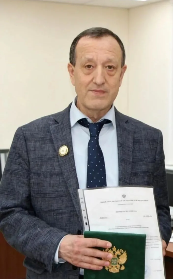❗Минуточку внимания, друзья!

Мы поздравляем, а вы присоединяйтесь!

🎉 Сегодня свой день рождения о