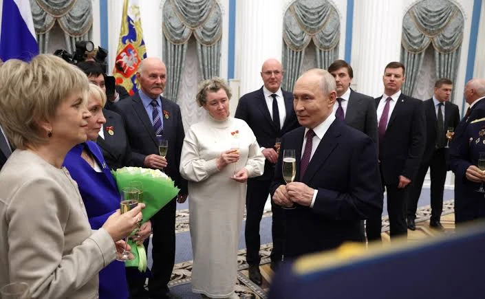 Награды педагогам, воспитавшим героев