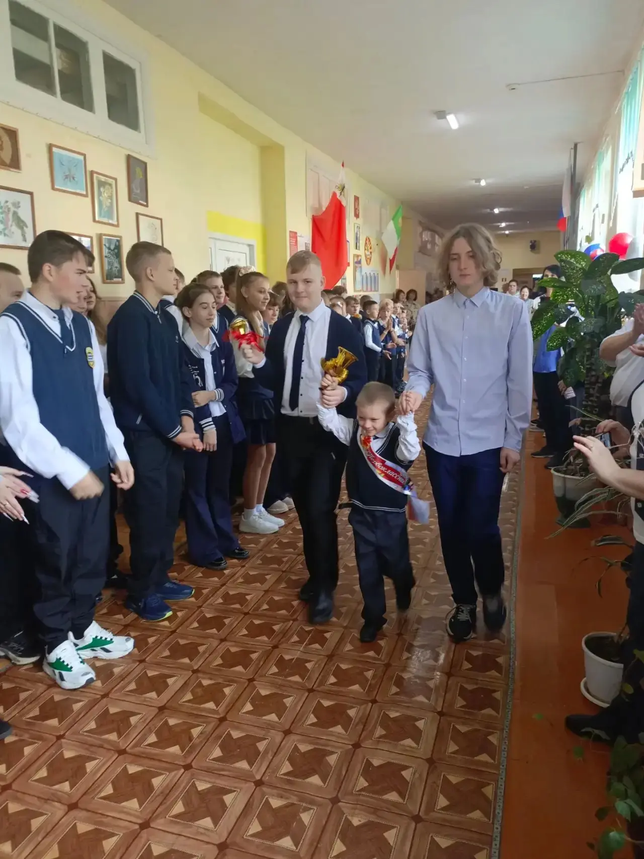 🔔 В Красновской школе имени Михаила Бабикова прозвучал первый звонок — и этот звук был...