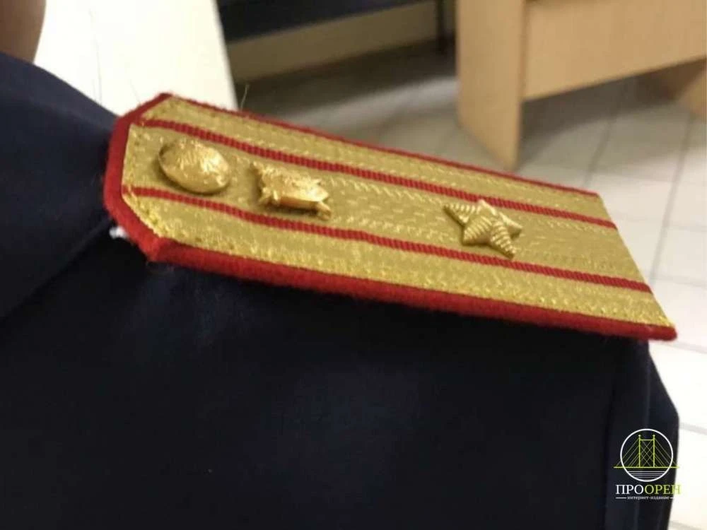 В Гайском округе убили женщину и ранили ее дочь: подозреваемого разыскивает полиция

В селе Писаревк