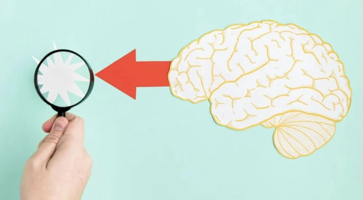 🧠Здоровый мозг: миф или правда

В рамках недели сохранения здоровья головного мозга разрушаем 4 миф