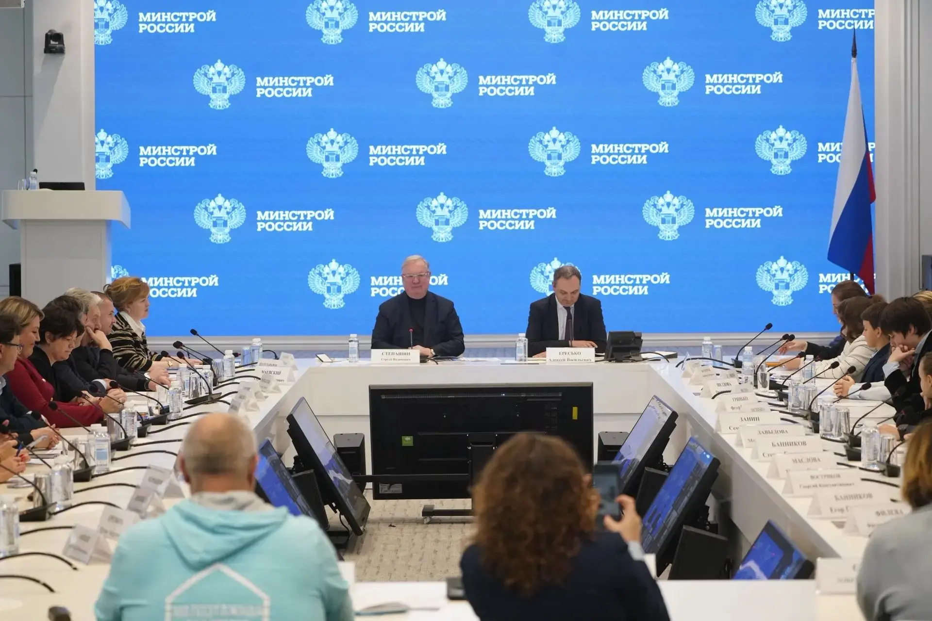 В Минстрое России состоялось заседание нового состава Детского совета при Общественном ...