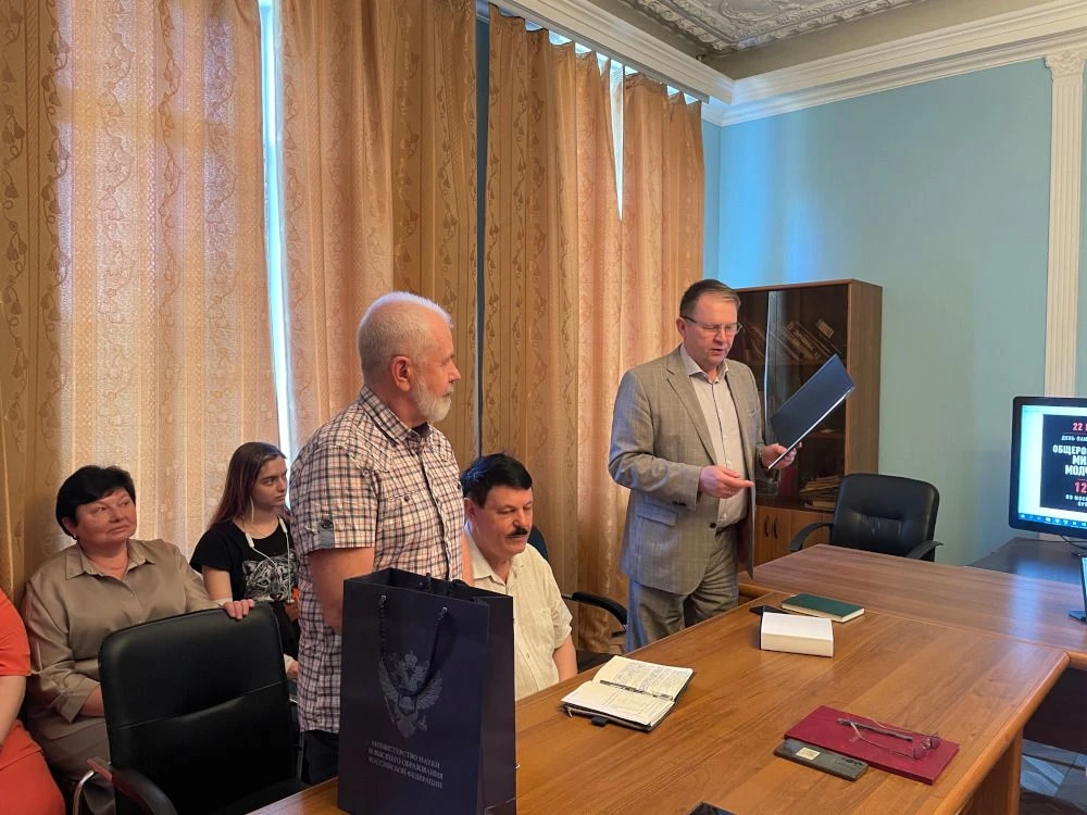 Заведующий лабораторией проблем ресурсосбережения на транспорте ИПТ РАН к.т.н., доцент ...