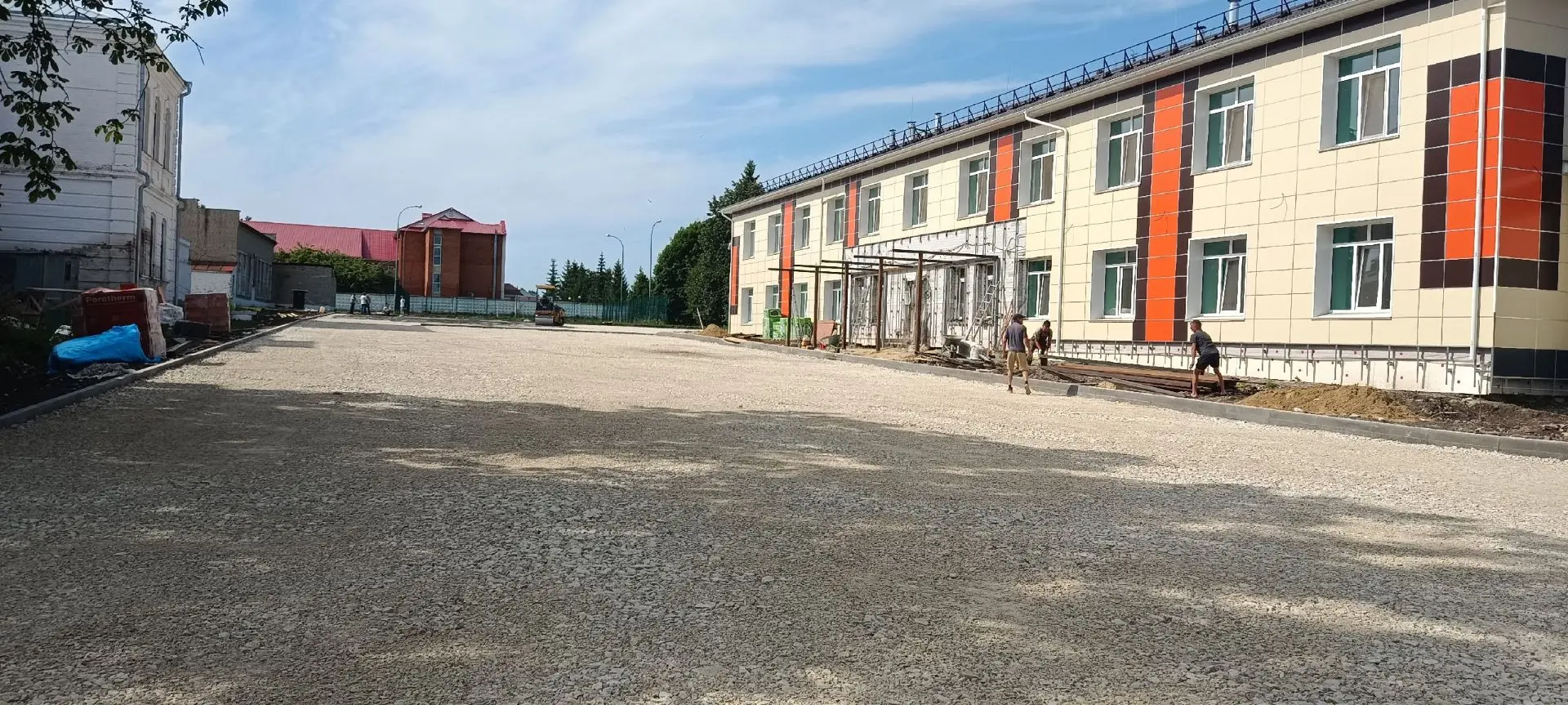 🏗 Строительные работы в самом разгаре! 🏗

В нашем колледже гражданской защиты активно идут работы 