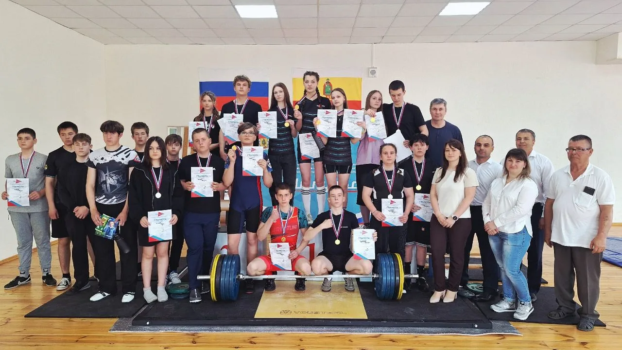 🏋️‍♂️ За чистый спорт: сила без обмана!