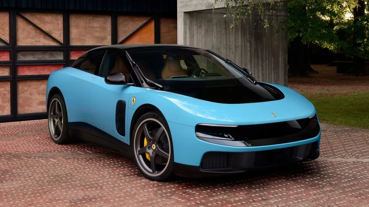 🚘Ferrari Luce: 1050 сил и дизайн от создателя iPhone🙈