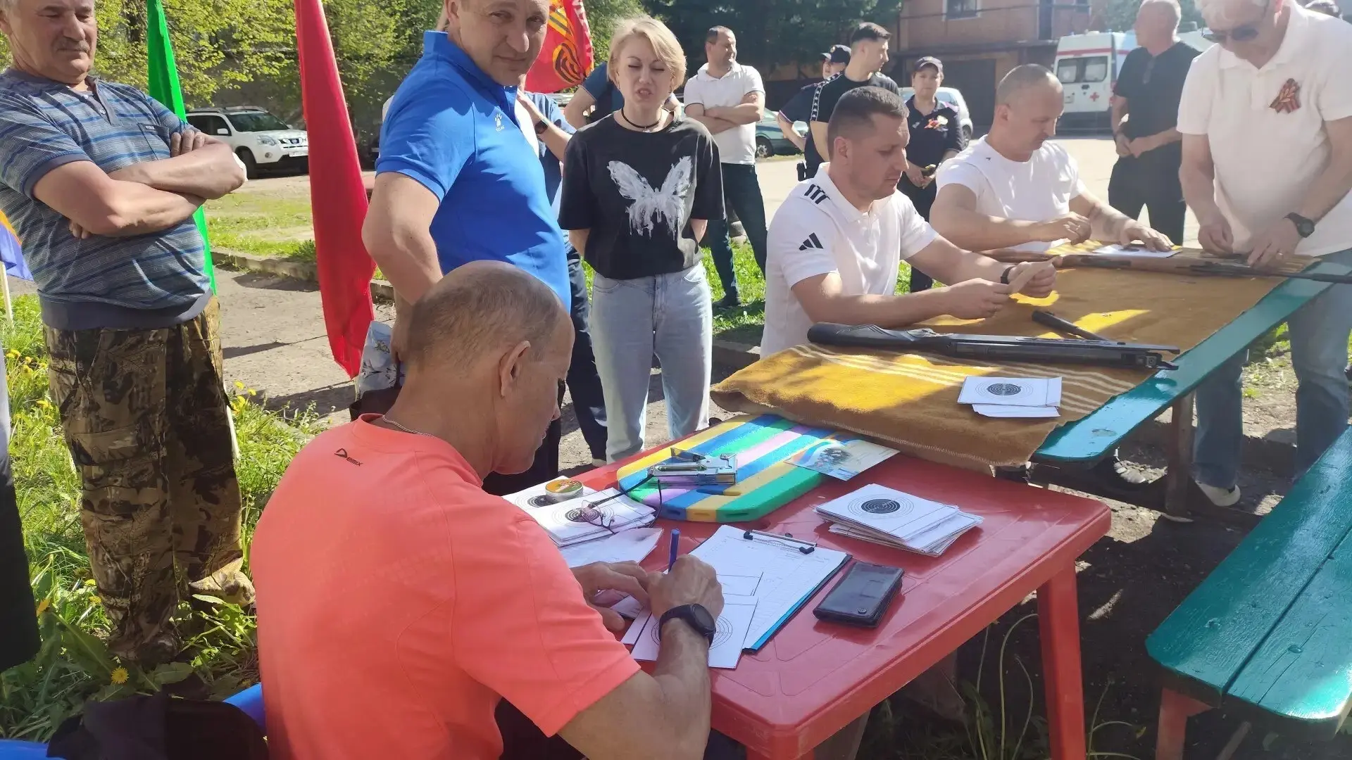 🧿 В рамках городской спартакиады среди предприятий и учреждений прошли соревнования по стрельбе из п