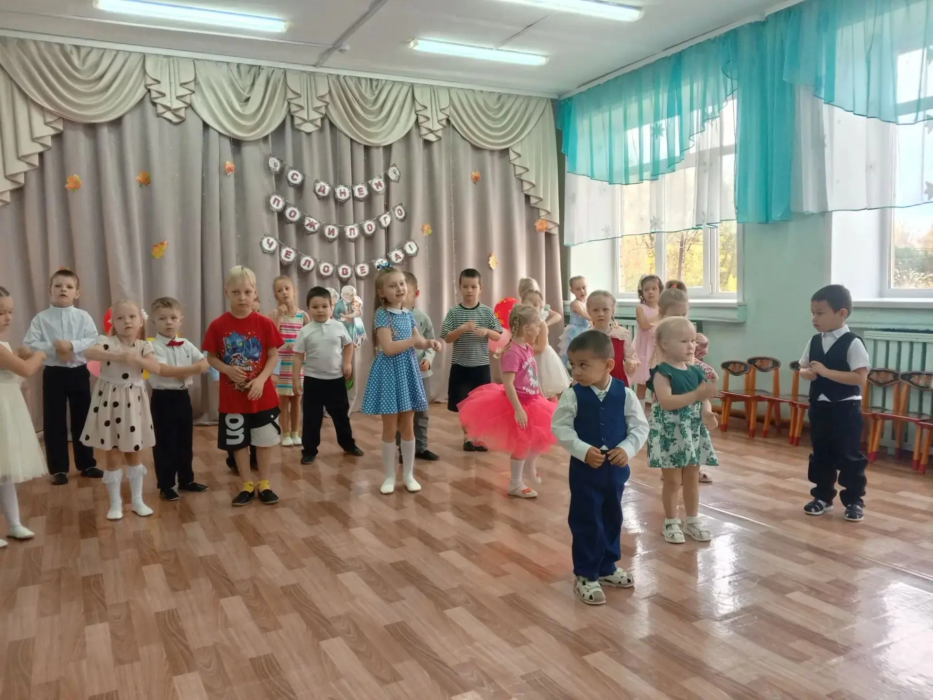✨🍁Вчера в Бродовском детском саду прошёл праздник  День пожилого человека. 👵👴 В гост...