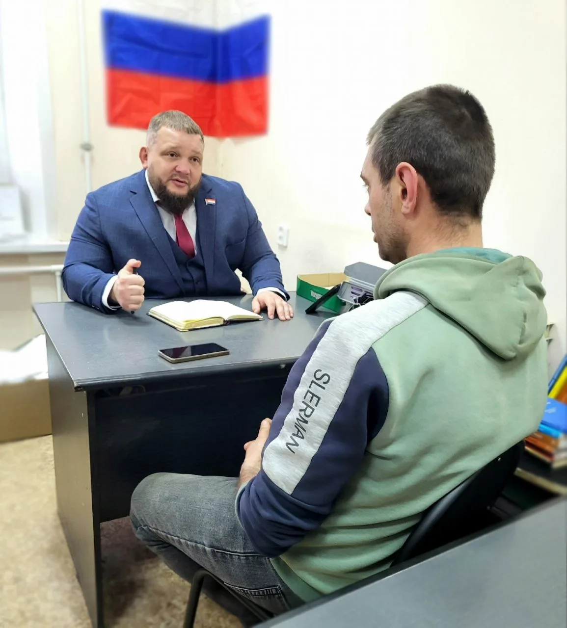 Депутаты городской Думы на постоянной основе проводят личные приемы граждан. На этой не...
