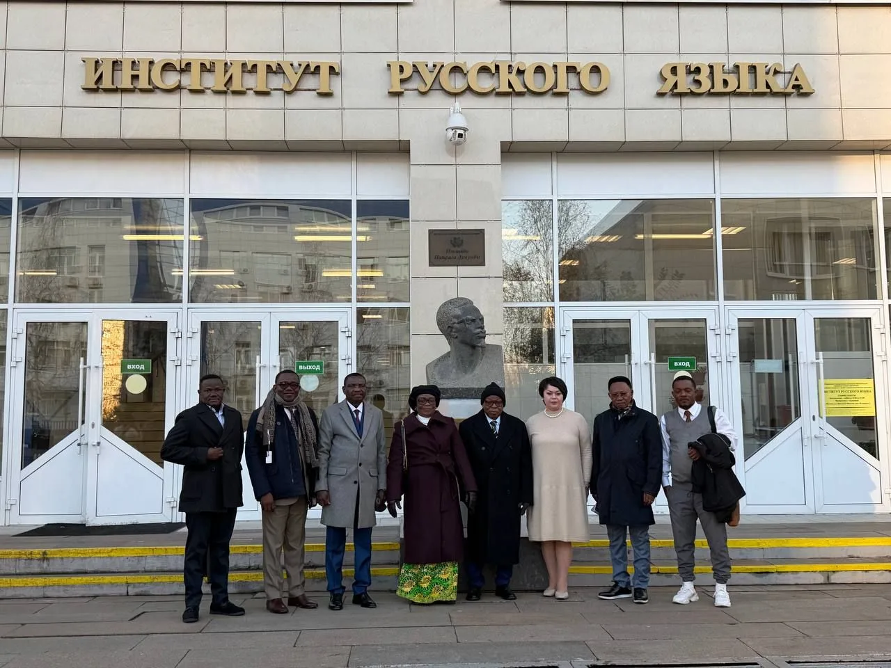 Сегодня, в День русского языка, важно говорить не только о его богатстве и красоте, но ...