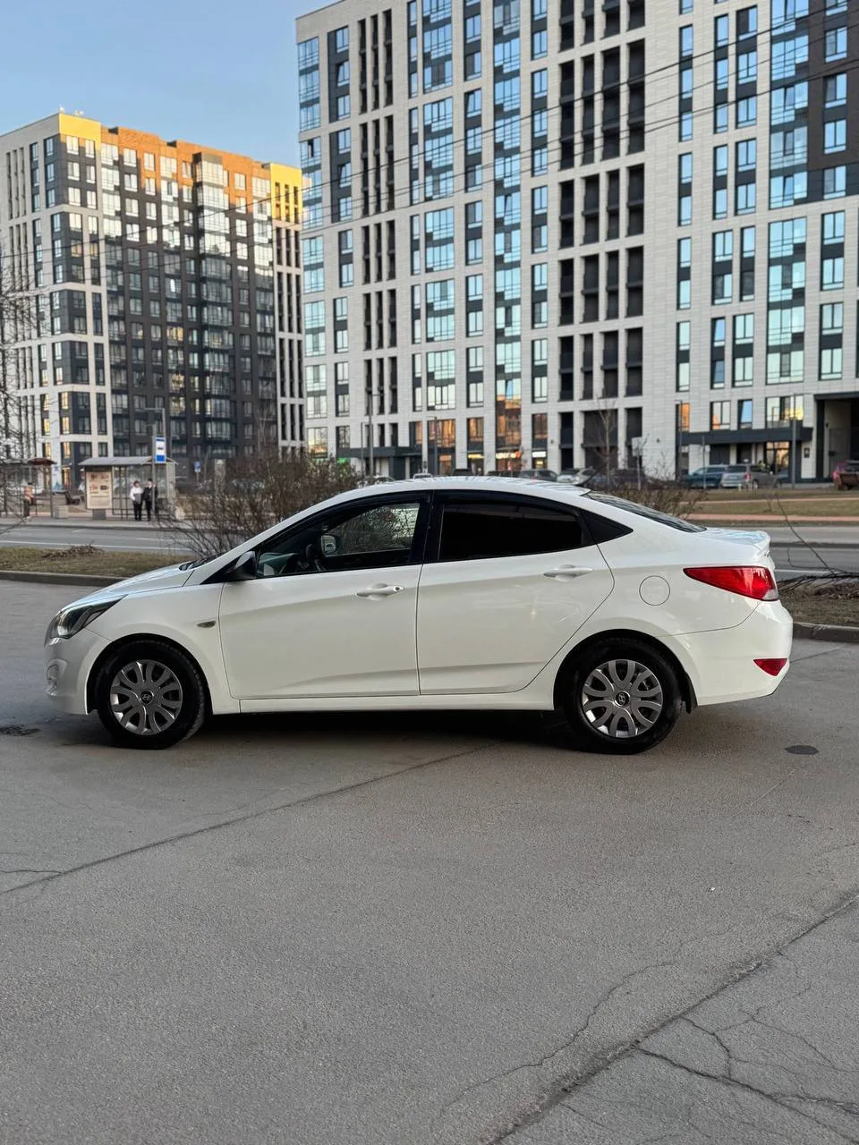 ✔️Скидка 20.000 ₽  HYUNDAI SOLARIS  ▪️ Год выпуска — 2016 ▪️ 1.6 | механика | 123  лс ▪️ 221 тысяч п
