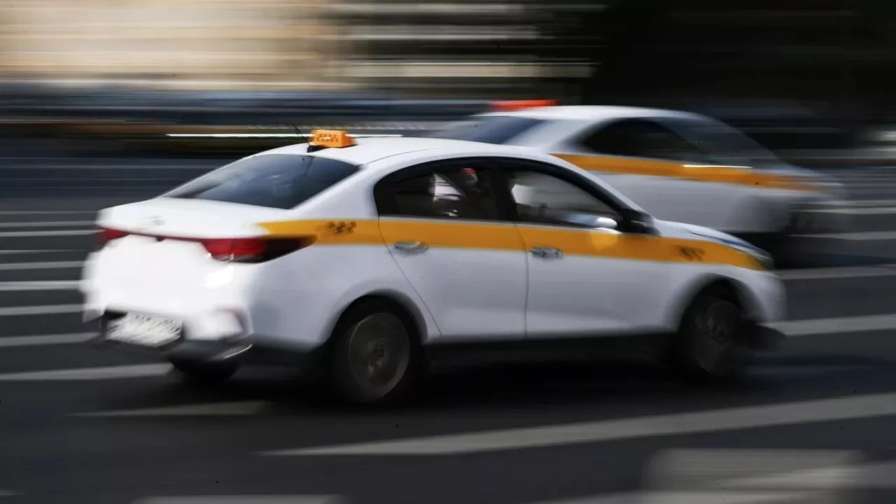 🚖 Многодетным семьям в России хотят частично оплачивать такси из бюджета