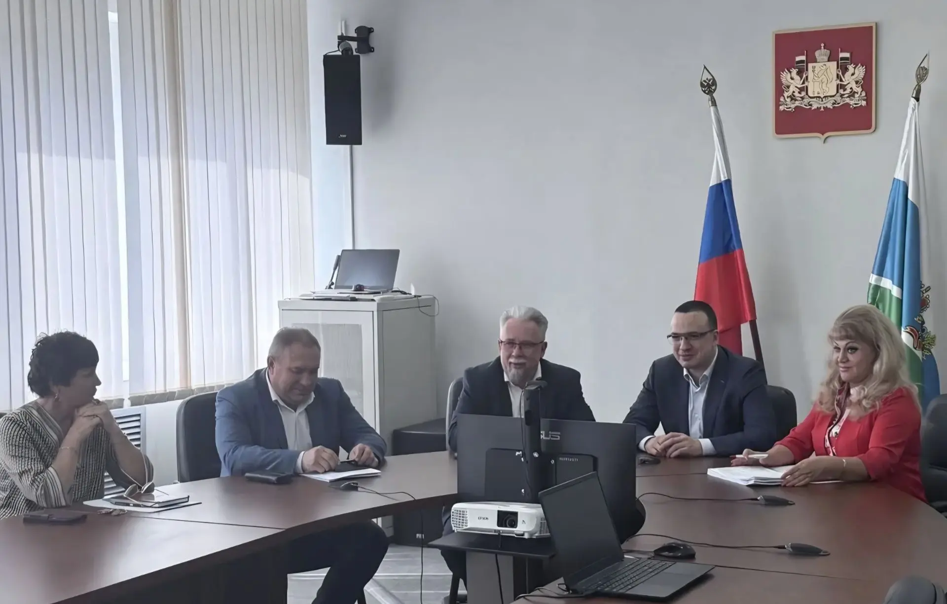 Решением Губернатора Дениса Паслера мне дополнительно доверено кураторство Департамента труда и заня